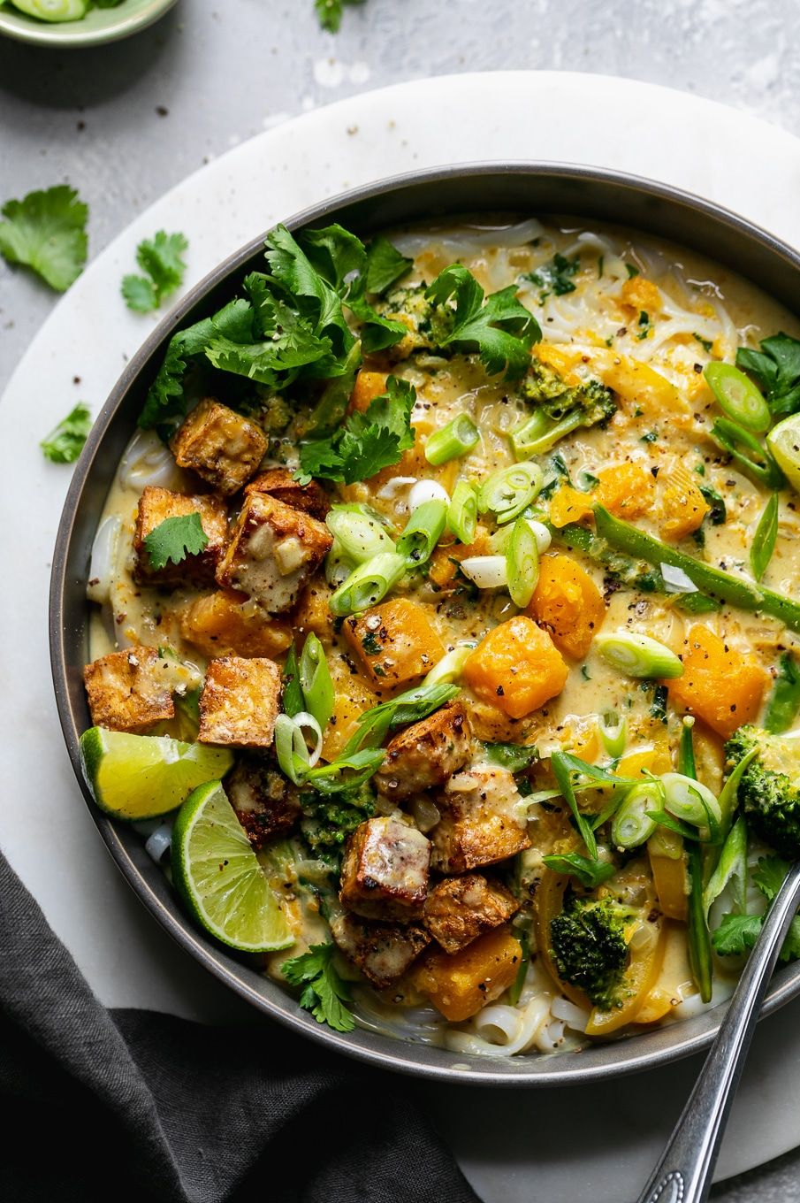 GREEN THAI VEGETABLE CURRY WITH TOFU - VEGAN