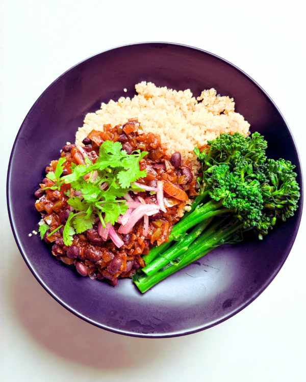 Creamy Sundried-Tomato Lentils with kidney beans, served on brown & wild rice with steamed green beans